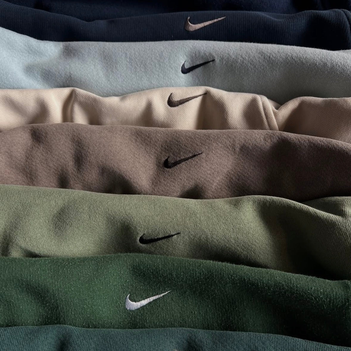 Nike Hoodies Box (3 piece)
