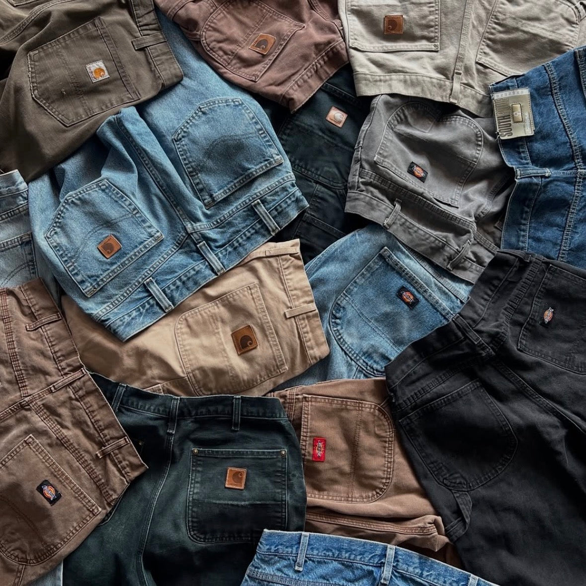 Carhartt jeans (2 pairs)